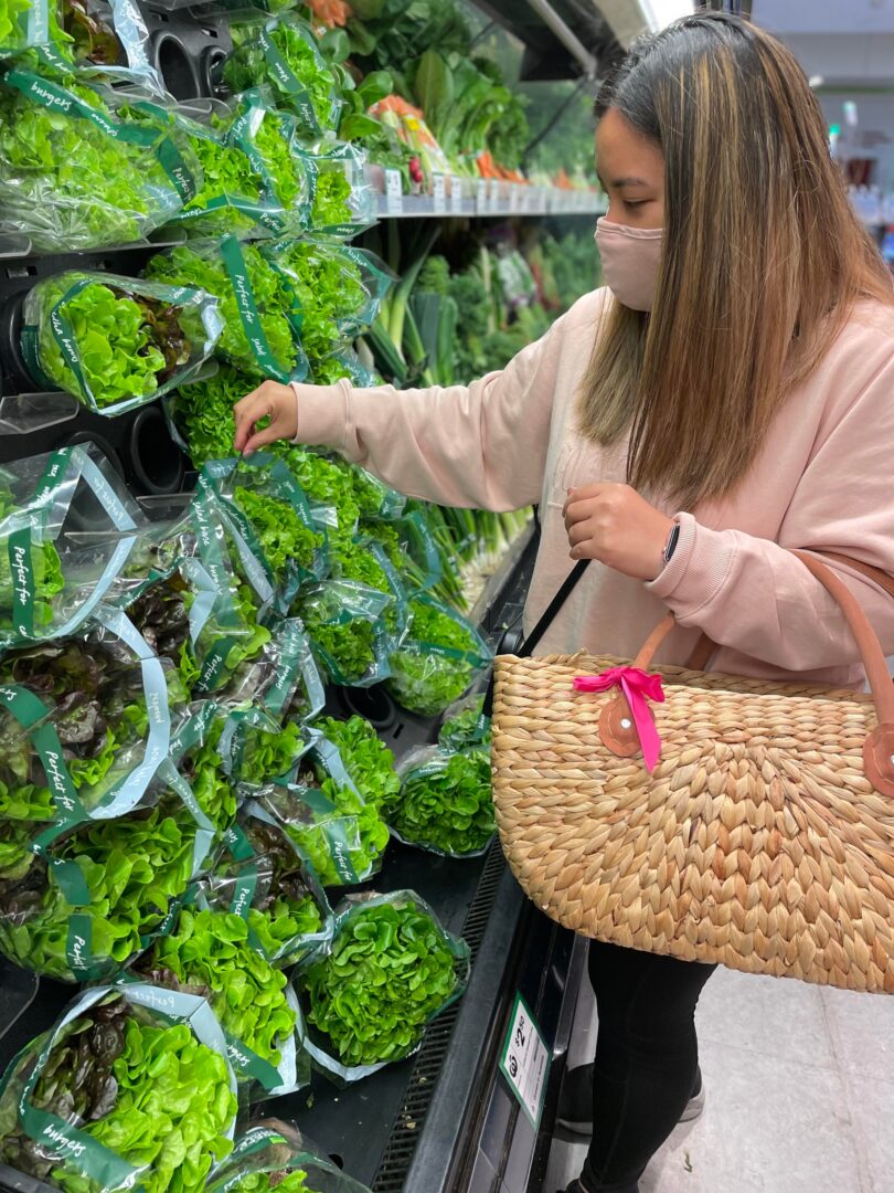 Shopping at Woolies